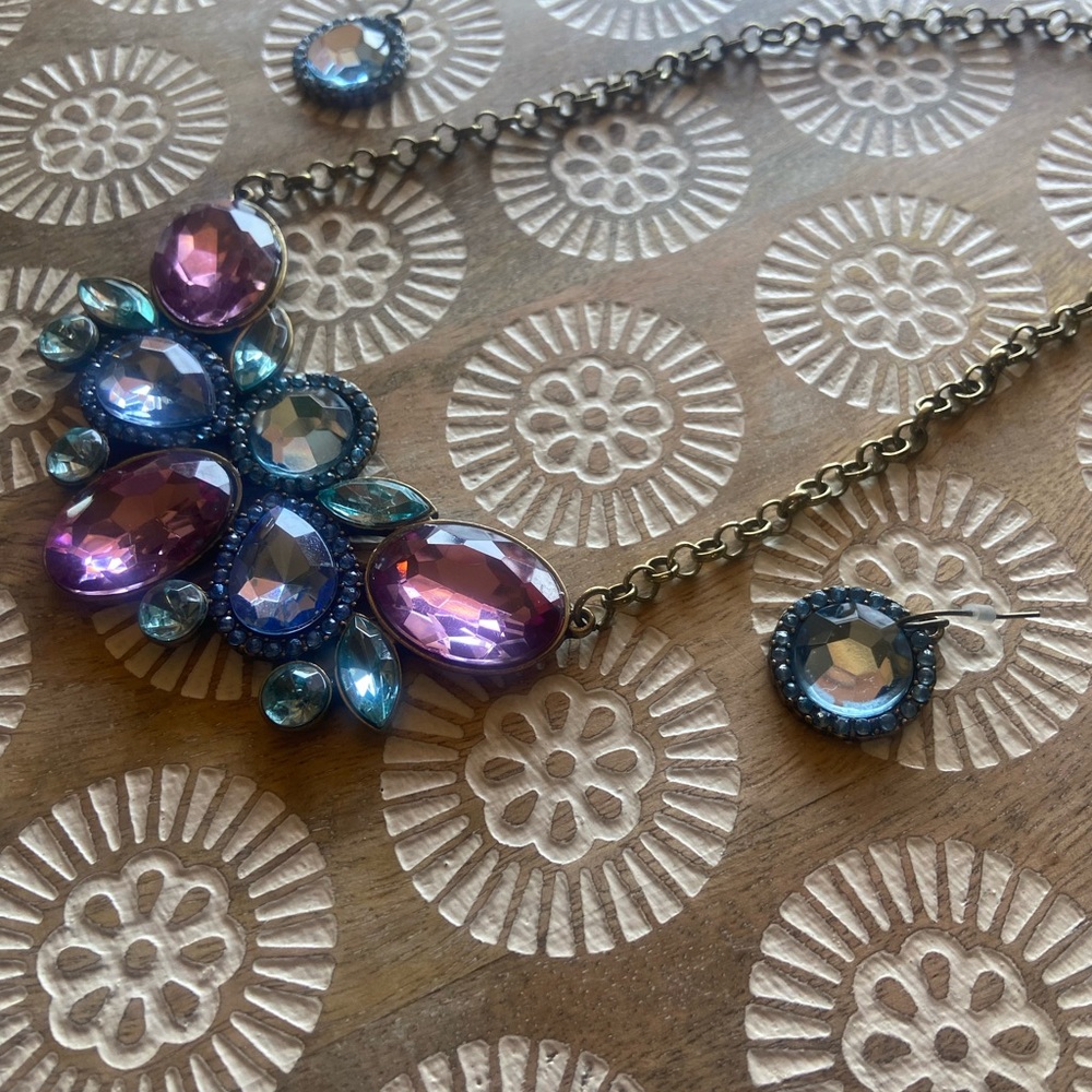 Necklace set